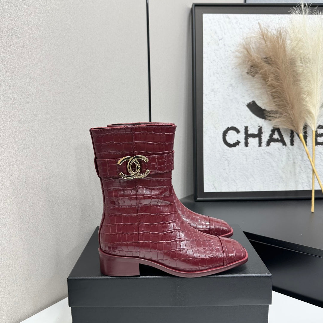 Chanel 2026 Metiers D'art Boots 45mm Suede Cowhide 986193