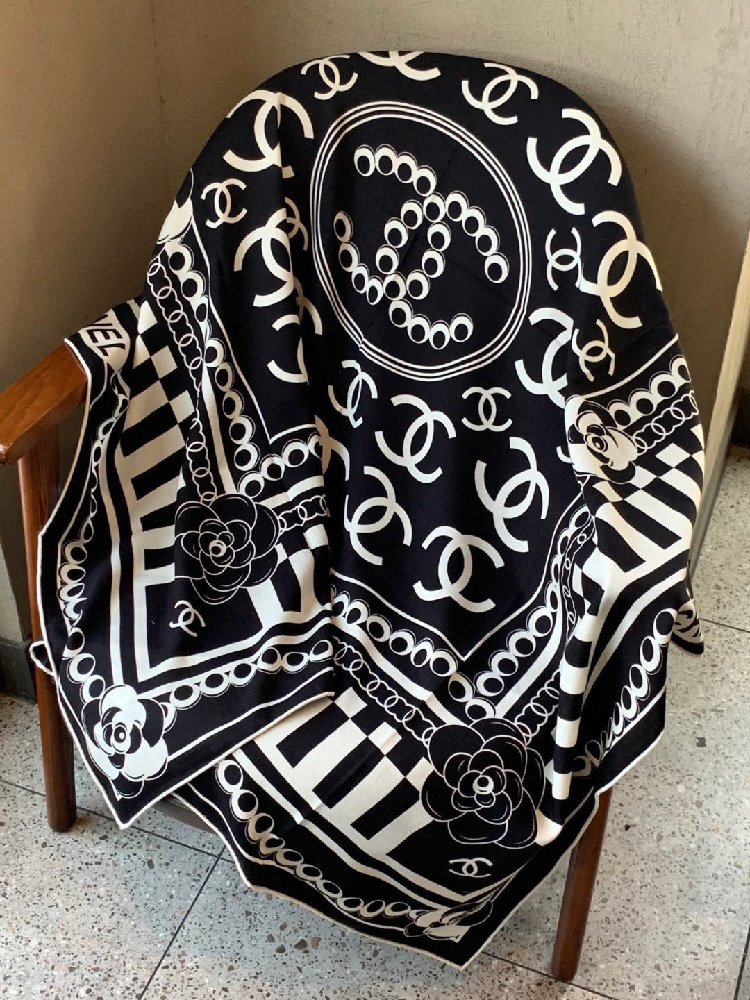 Chanel 2026 Camellia Flower Motif Scarf 135cm Silk And Cashmere 213760