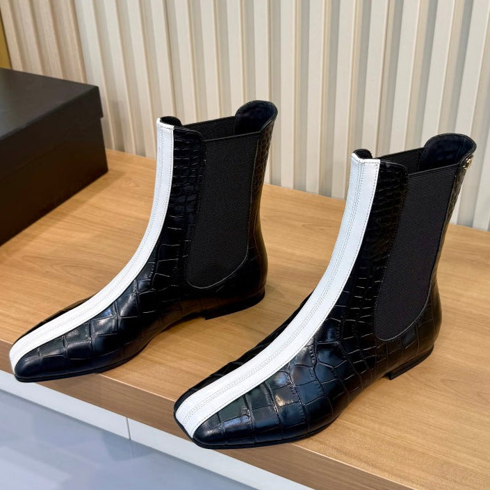 Chanel 2026 Chelsea Boots Calfskin 986912