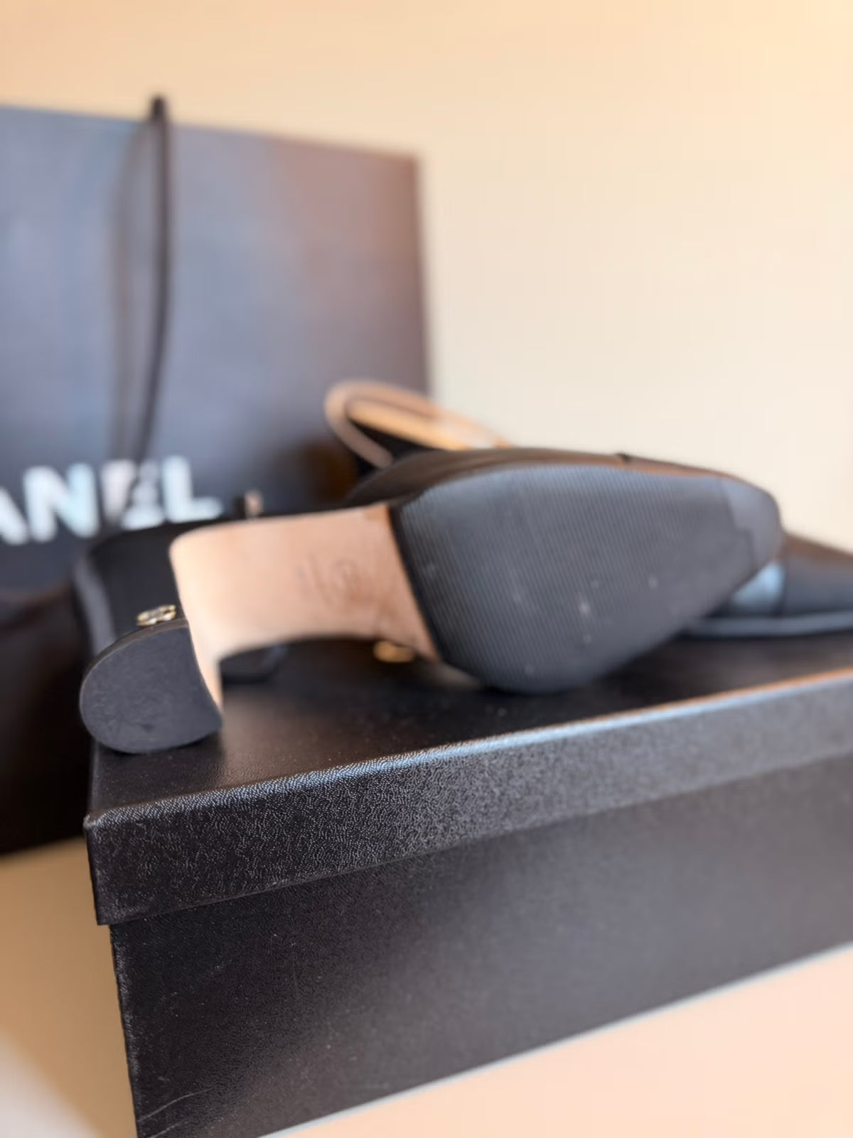 Chanel 2026 Slingback 9cm Black Beige Grosgrain Calfskin