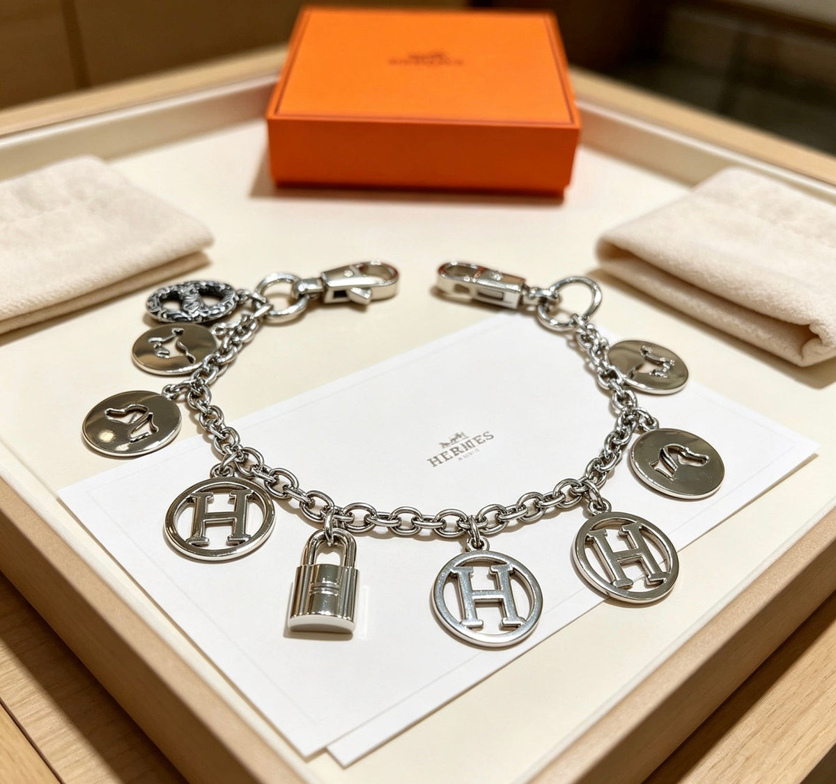 Hermes Breloque Olga Silver Metal