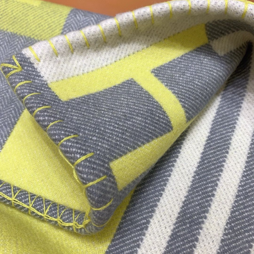 HM Ithaque Blanket Lime Wool Cashmere