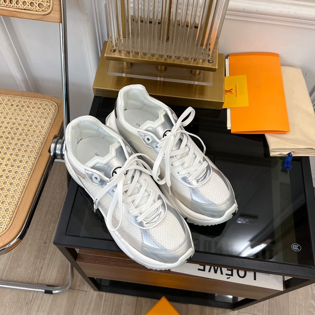 LV RUN 55 SNEAKER WHITE