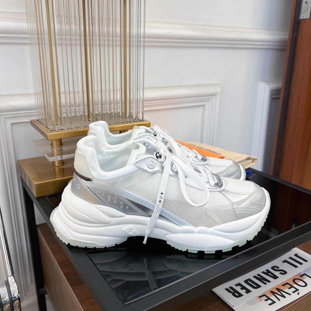 LV RUN 55 SNEAKER WHITE