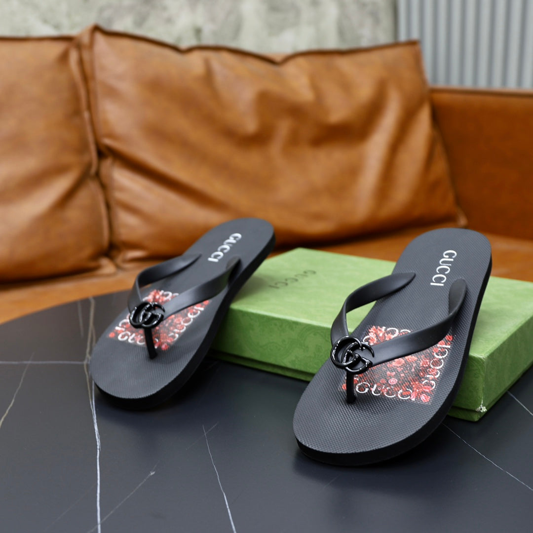 GG Men's Thong Sandals Rubber 546534
