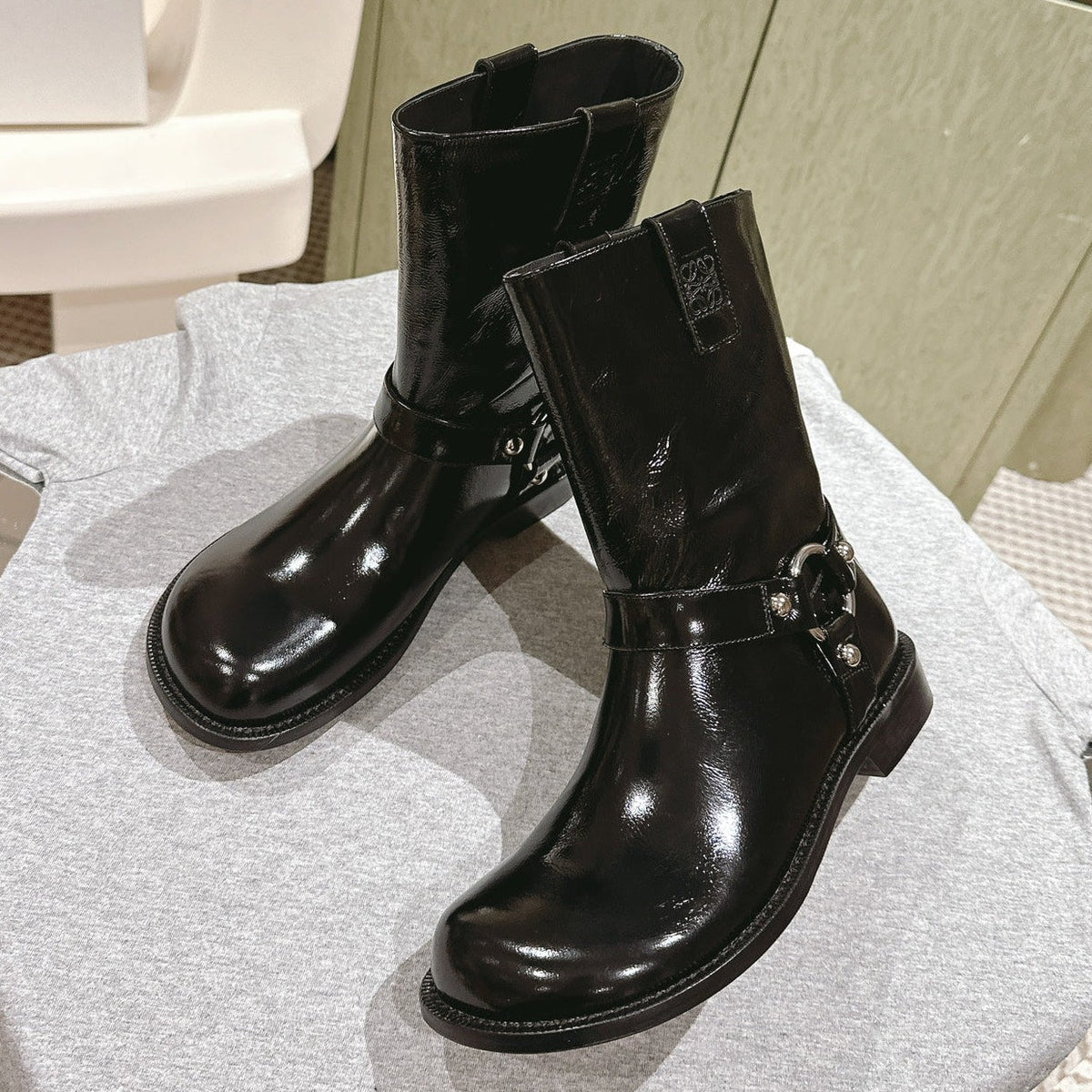 Loewe 2026 Campo Biker Boots Patent Leather 654244