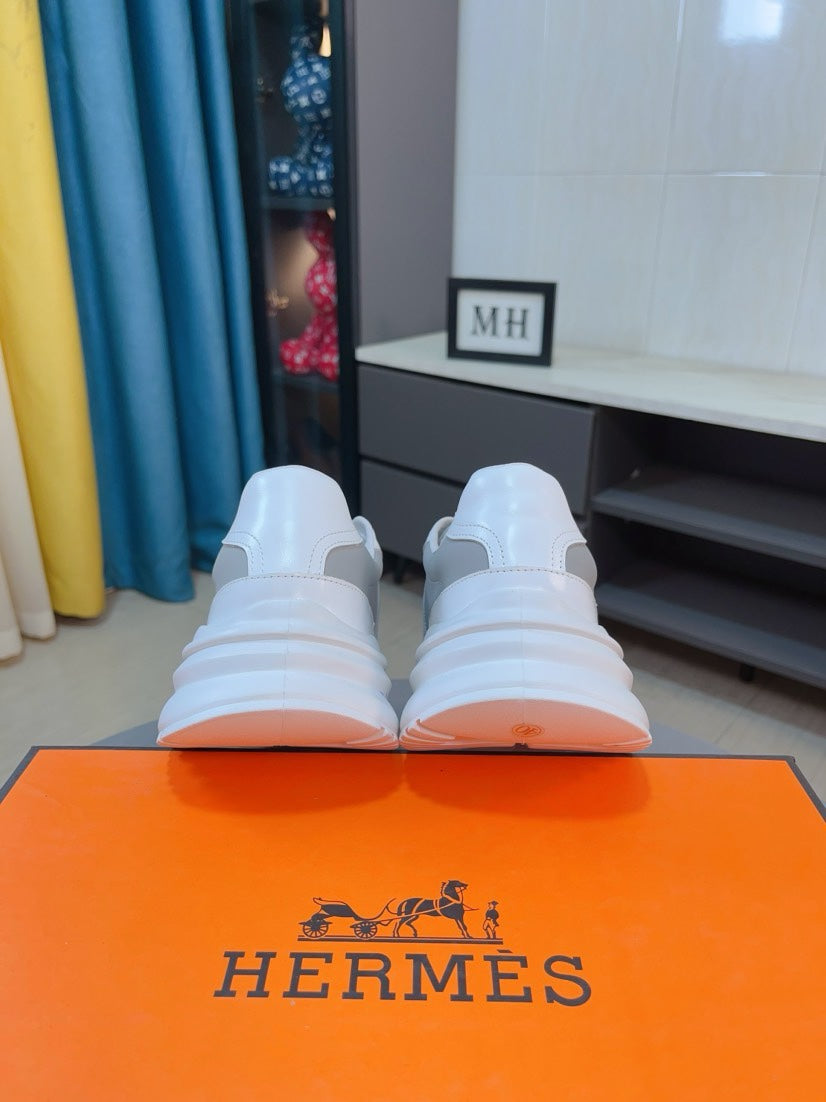 HM Men's 25 Sneaker White Black Cowhide 465307