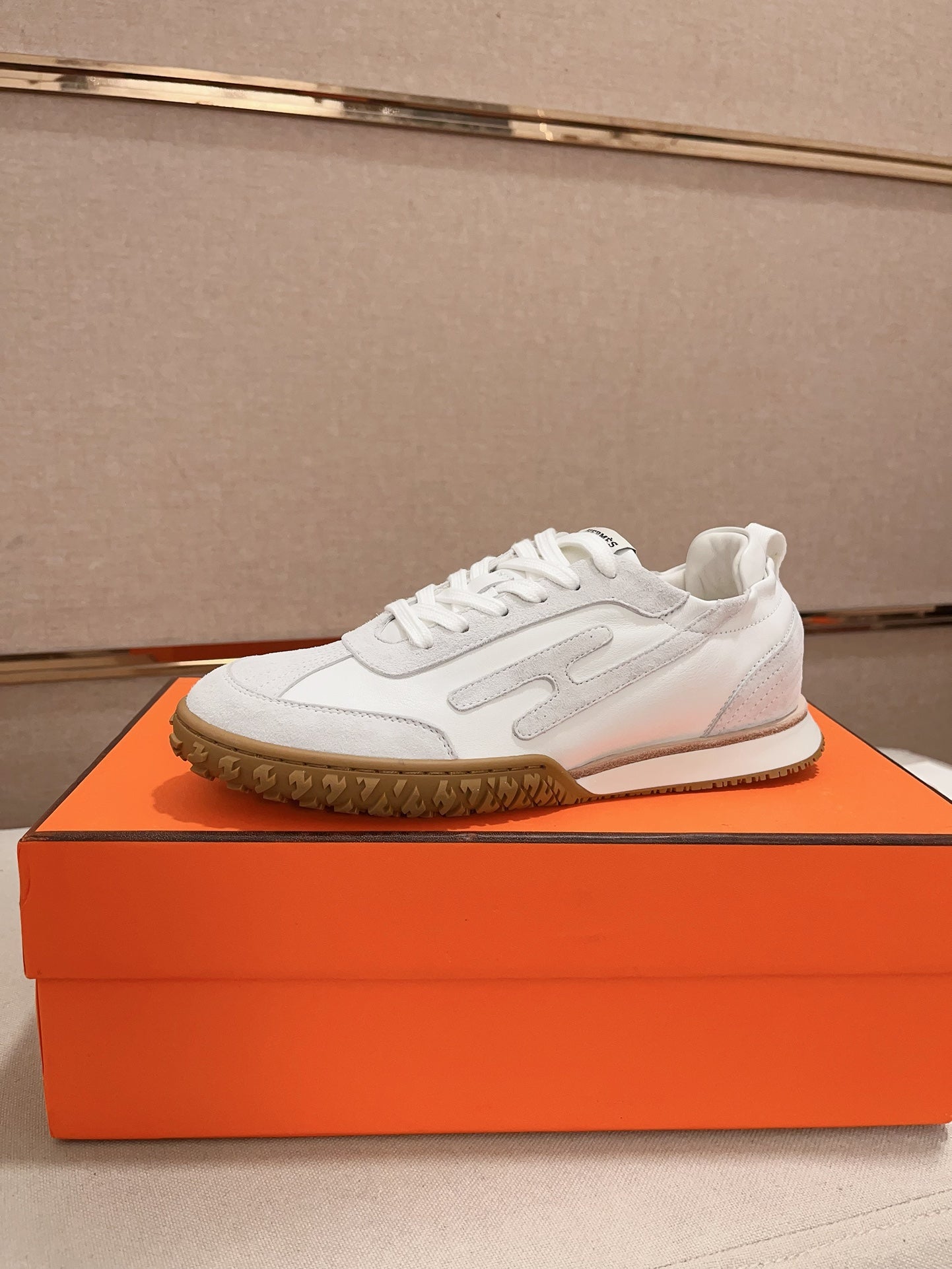 HM Men's Jet Sneaker Cowhide Suede 525136