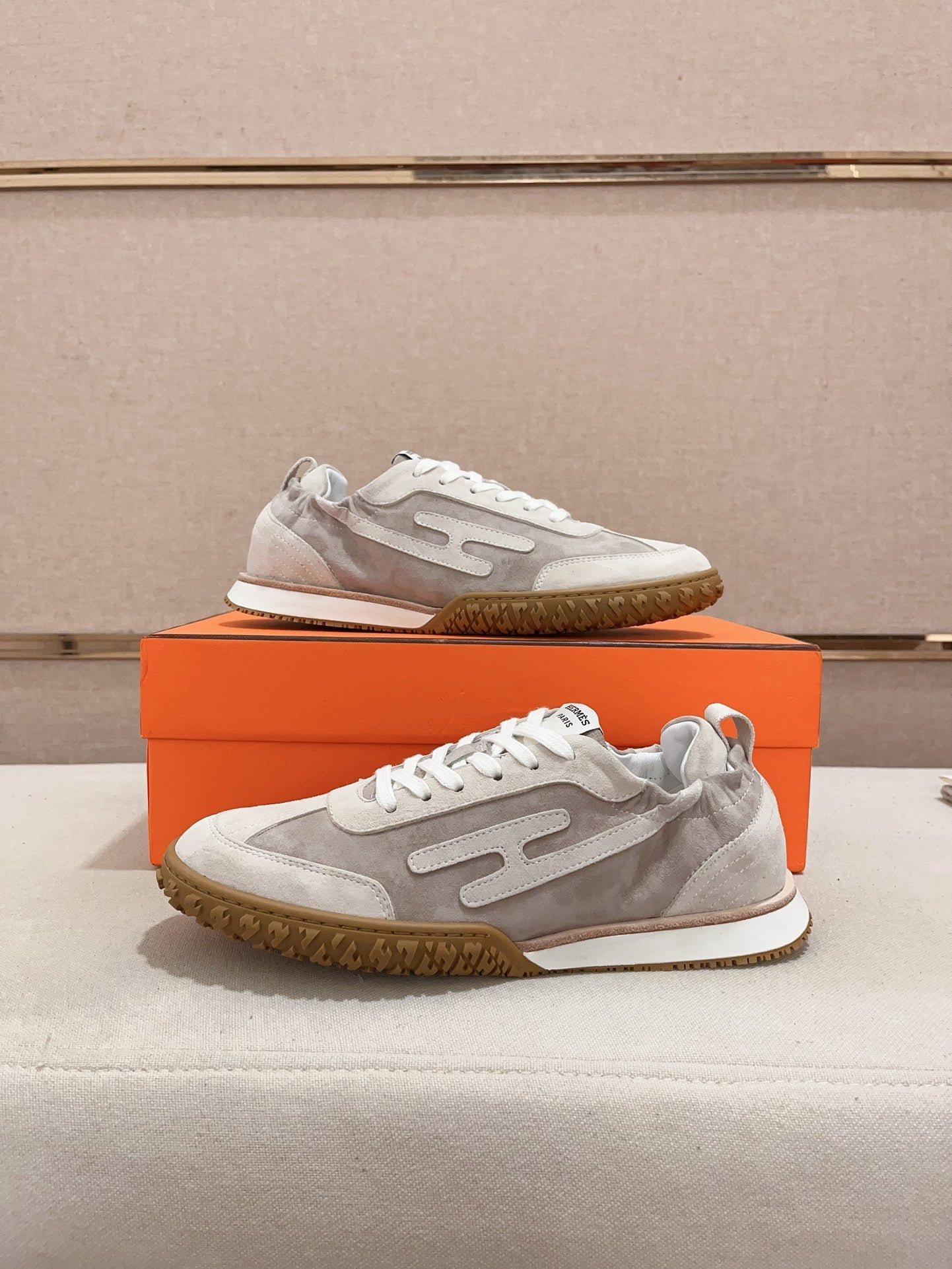 HM Men's Jet Sneaker Cowhide Suede 525136