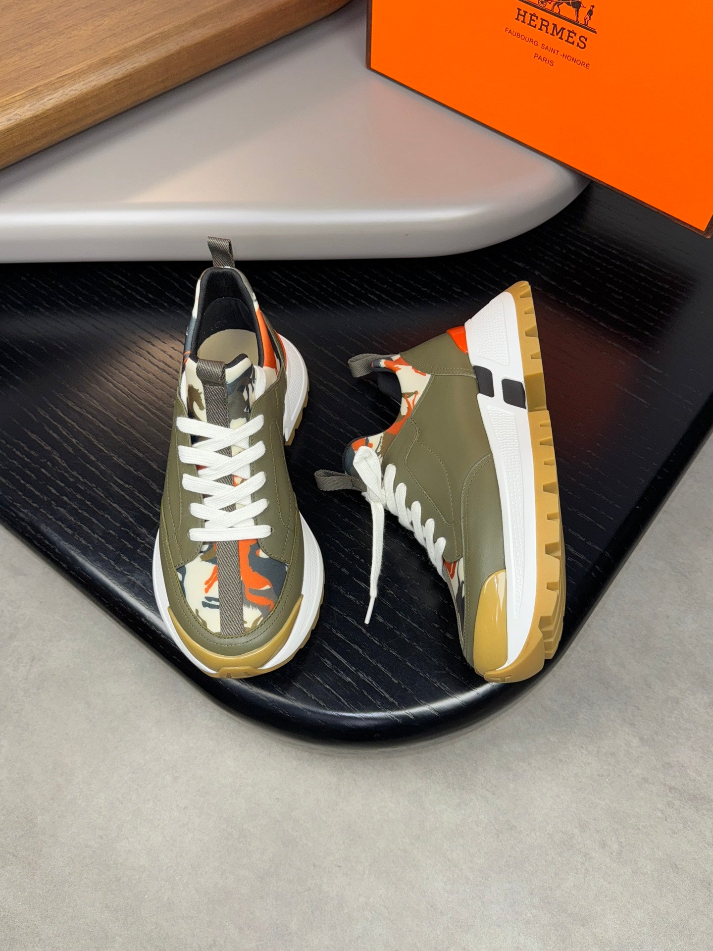 HM Men's Jumpy Sneaker Calfskin And Fabric 523519