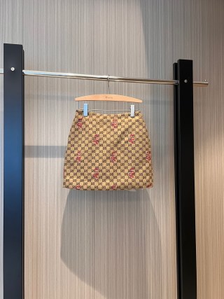 Gucci Beige Polyester Fiber