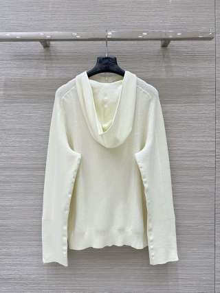 CD 25 Knitted Suit White Cotton
