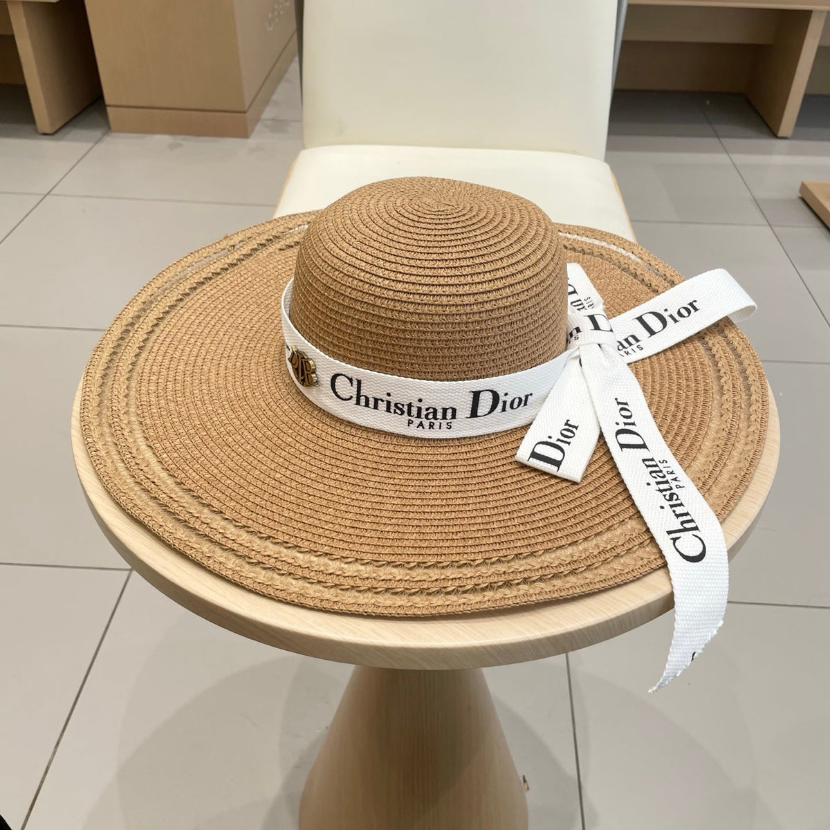 Dior Wide-brimmed Hat With Logo Ribbon 547025