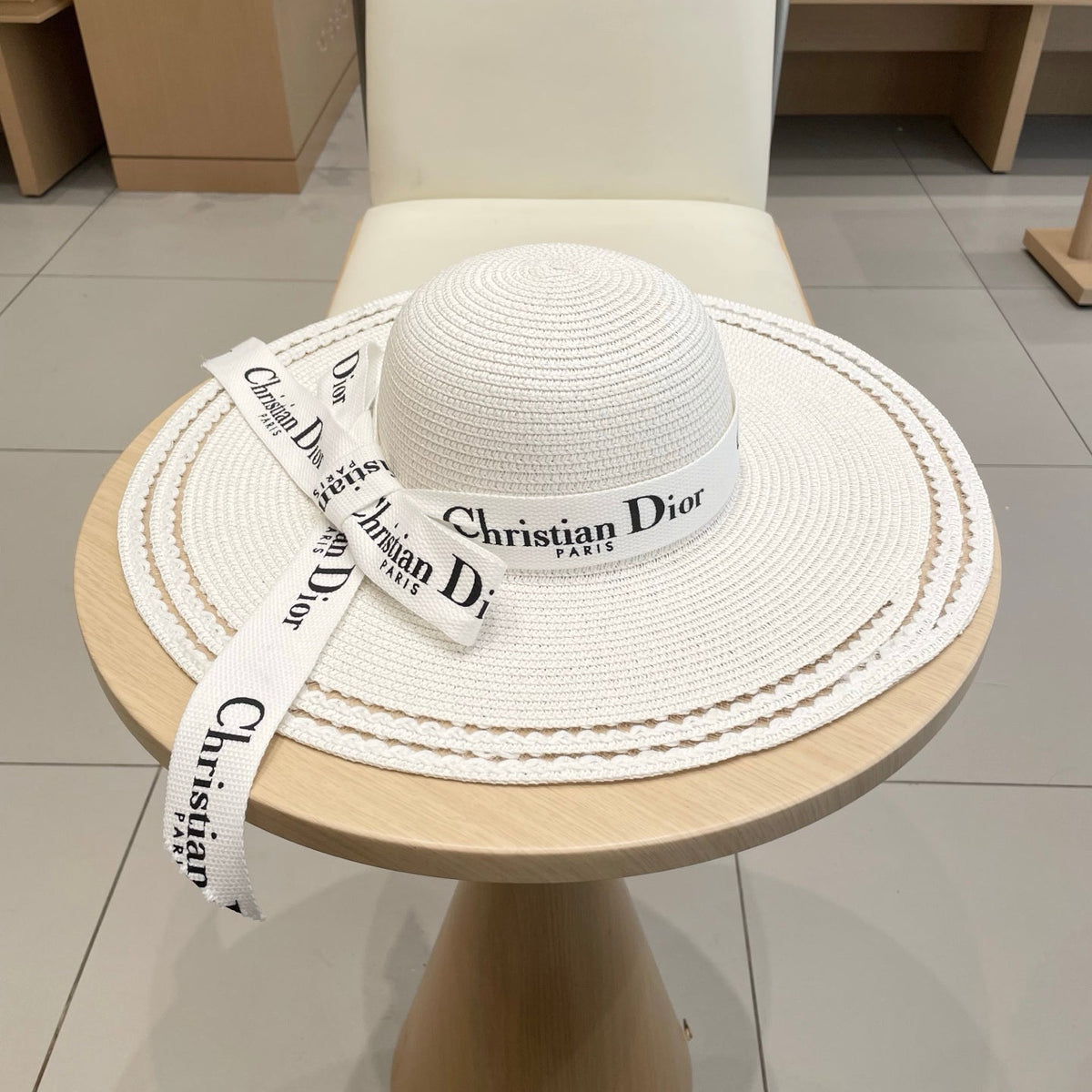 Dior Wide-brimmed Hat With Logo Ribbon 547025