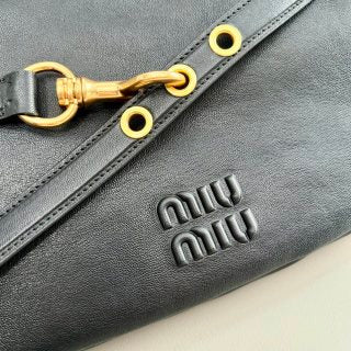 MiuMiu Aventure 25ss shoulder bag leather