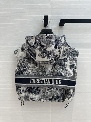 CD 25 Sport Suit Blue White Polyester