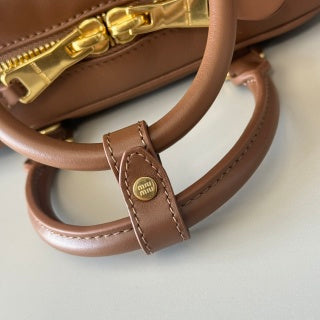 Miu Miu Wander Matelassé Bag Leather