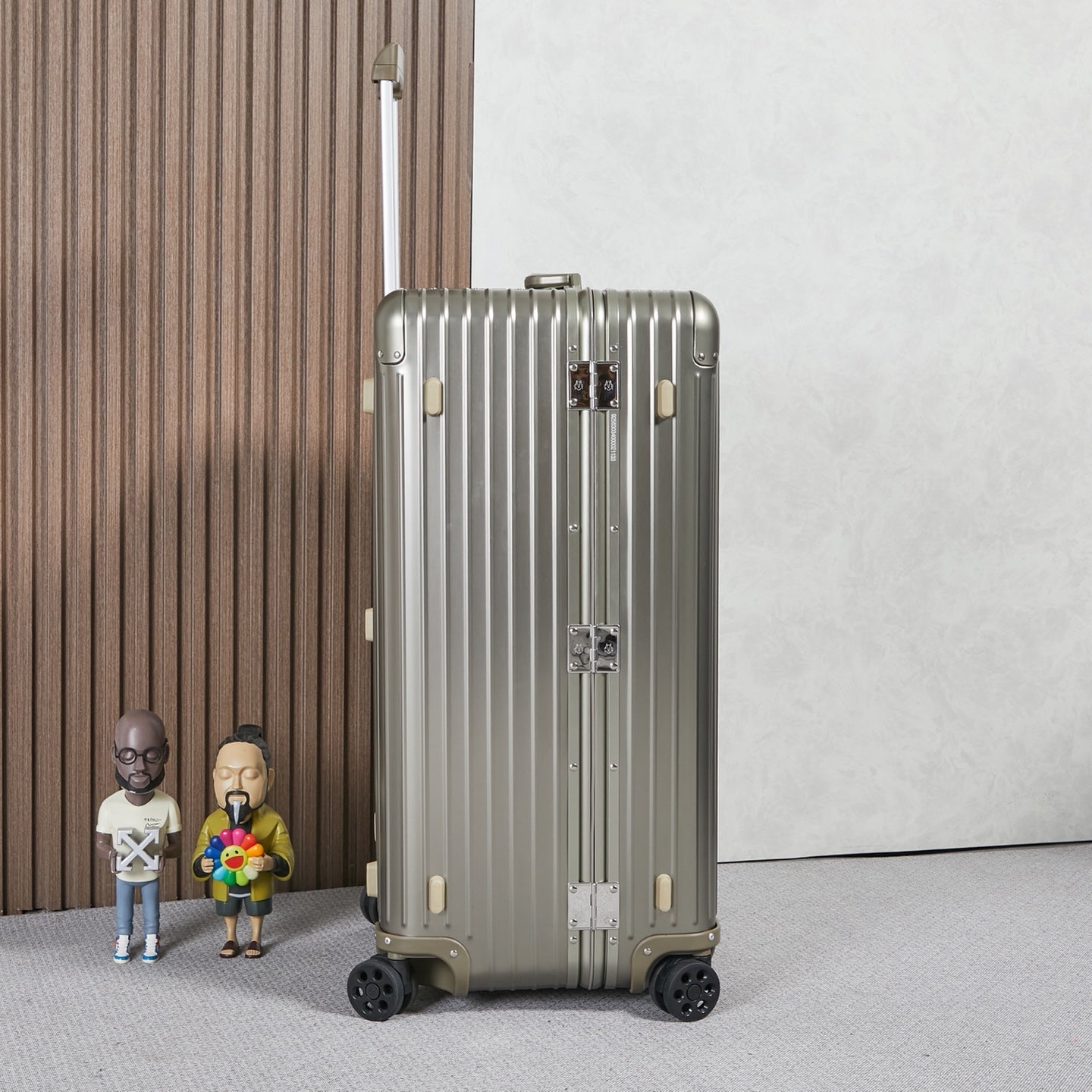 Rimowa 2025 Suitcase 33inch Aluminum 273920