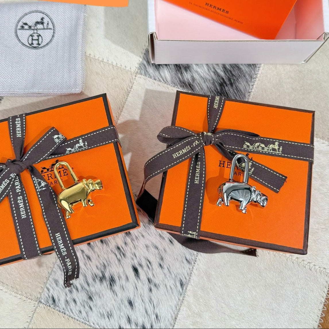 HM Hippo Lock Bag Charm