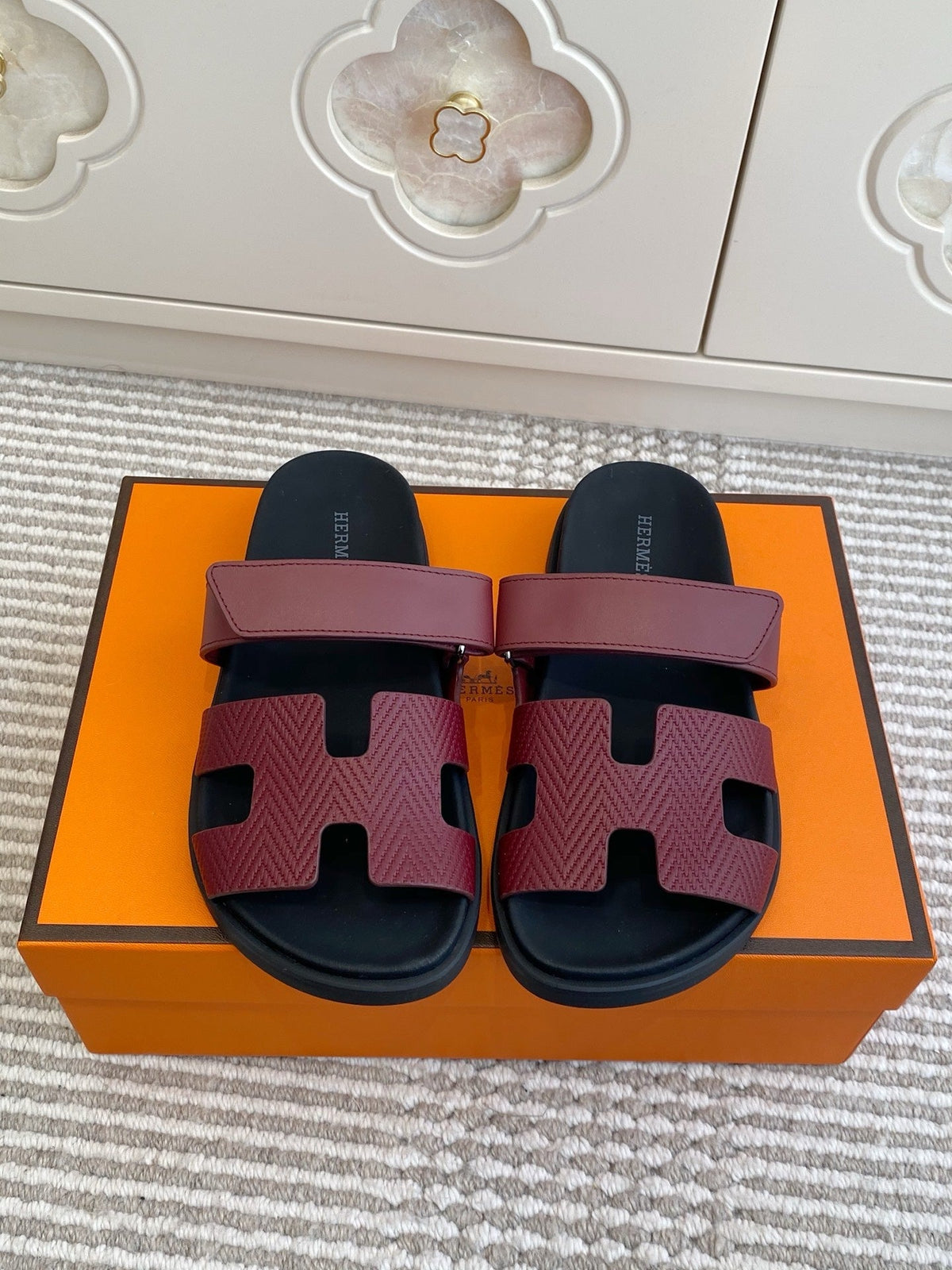 Hermes 2026 Chypre Sandal Leather 647814