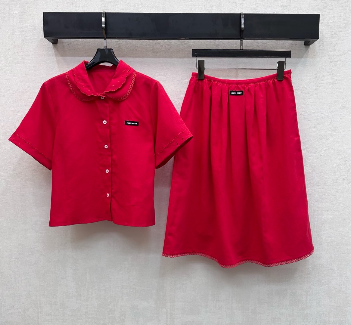 Miumiu 2026  Lace-trimmed Short-Sleeve Shirt and Skirt Set Cotton