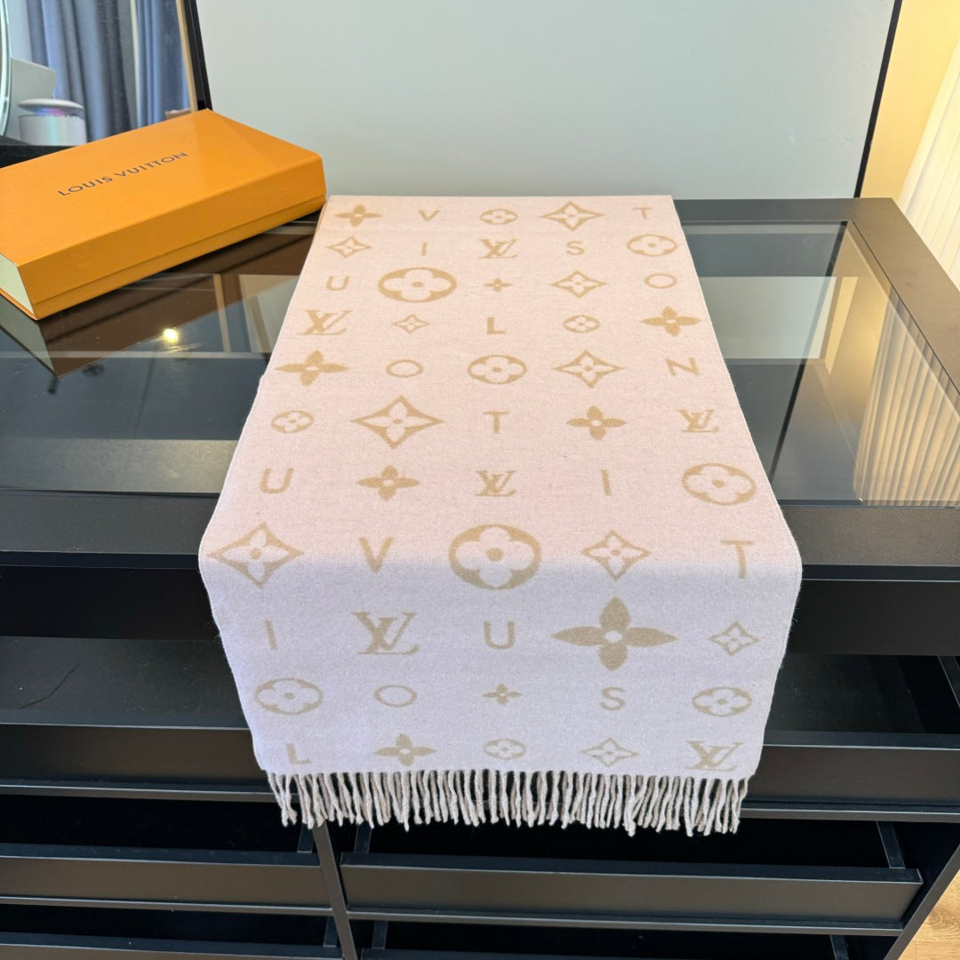 LV 25 Scarf 220CM Light Pink Wool 293518