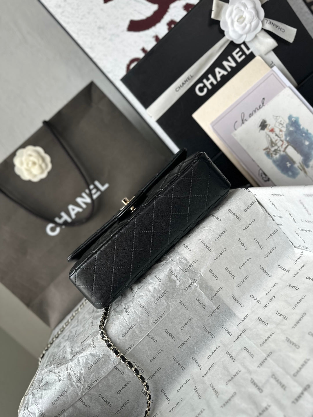 Chanel 2026 Flap Bag with Top Handle 25cm Lambskin