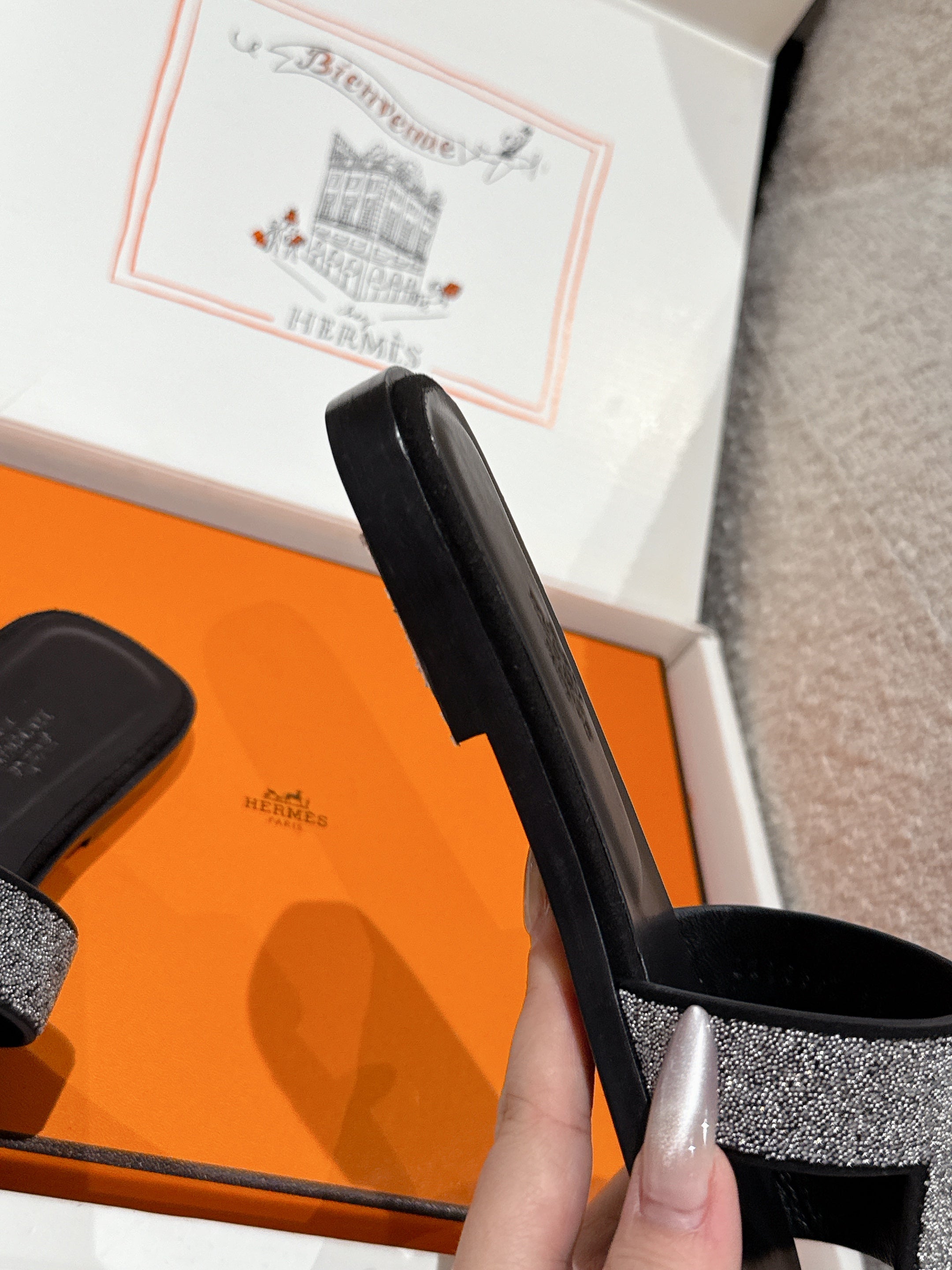 HM 25 Oran Glitter Sandal Black Calfskin