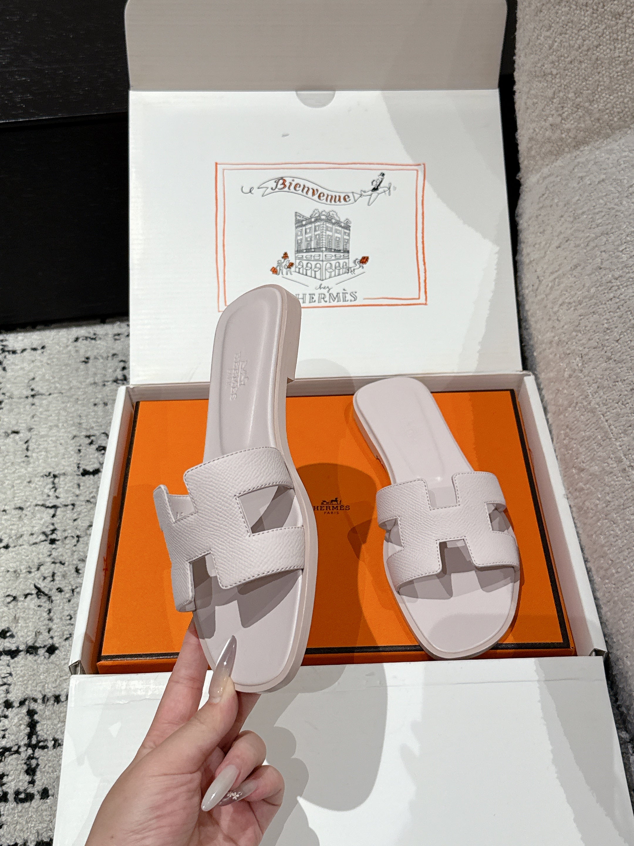 HM 25 Oran Sandal Power Pink Epsom