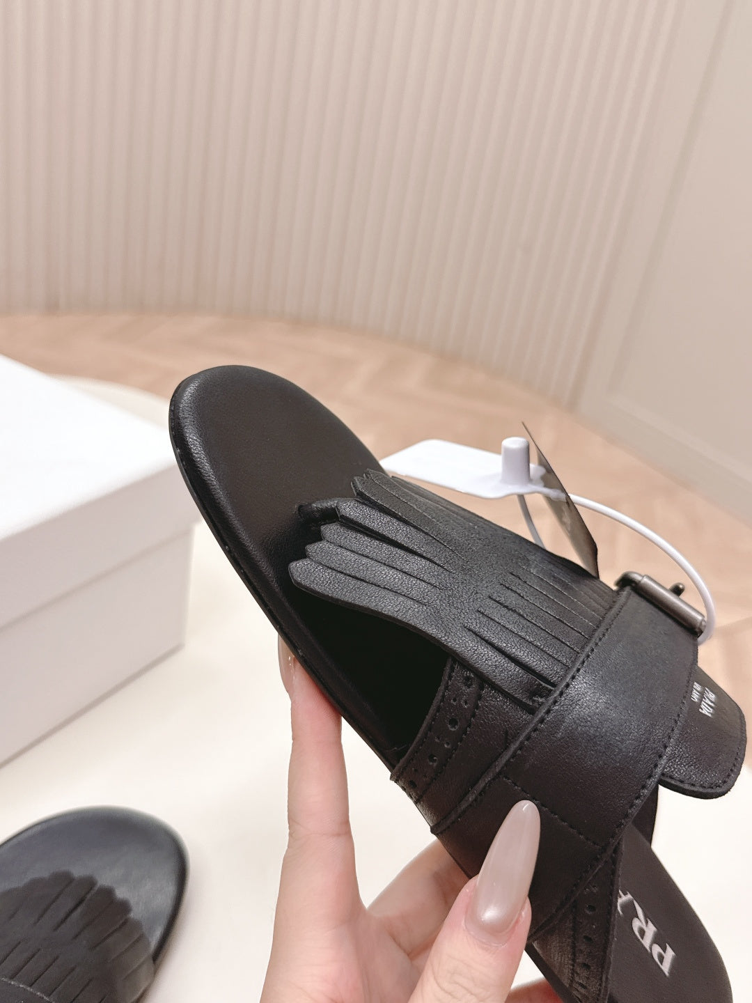 PRA 26S Thong Sandals Black Calfskin 600596