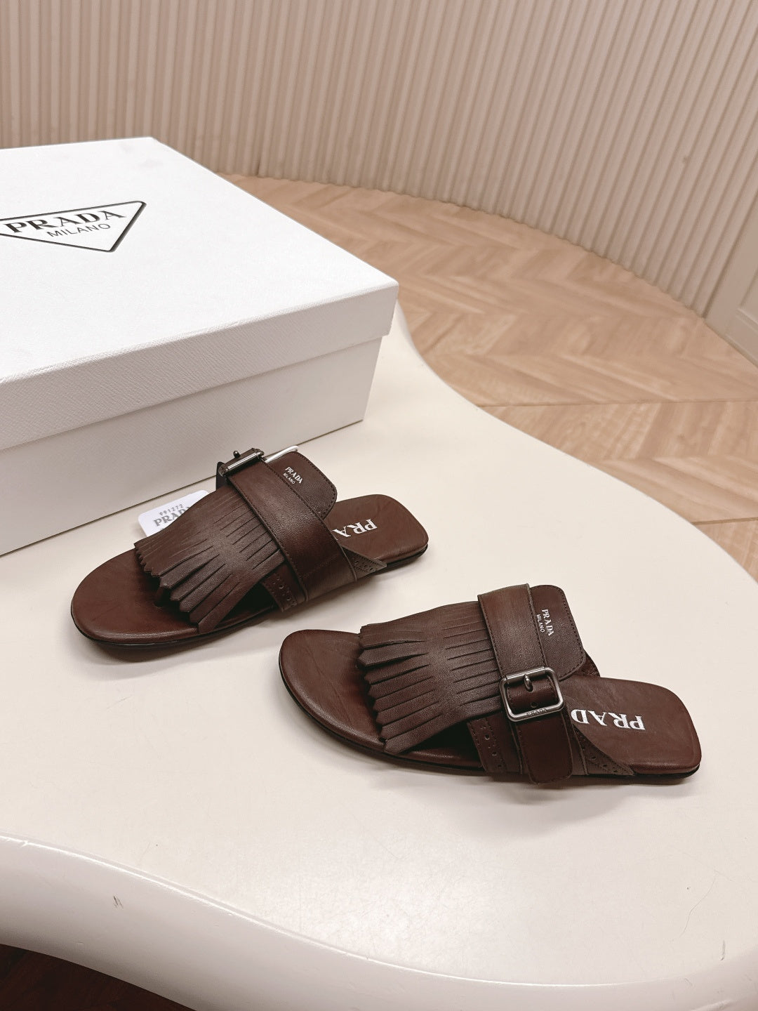 PRA 26S Thong Sandals Dark Brown Calfskin 600597