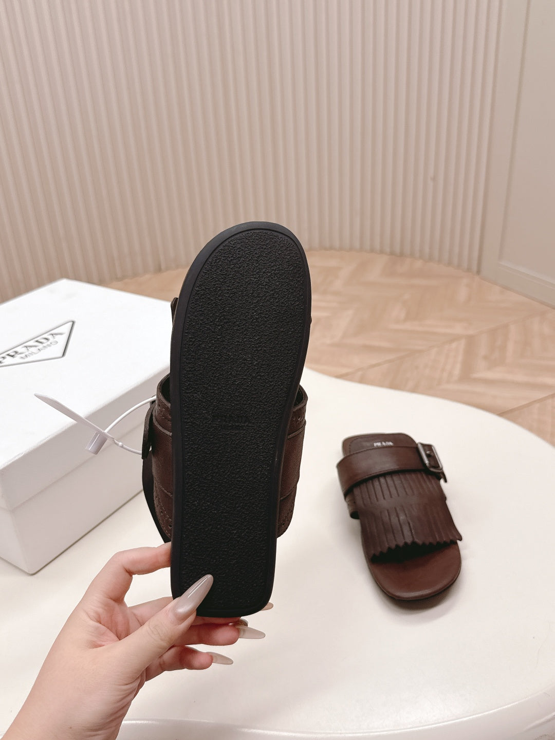 PRA 26S Thong Sandals Dark Brown Calfskin 600597