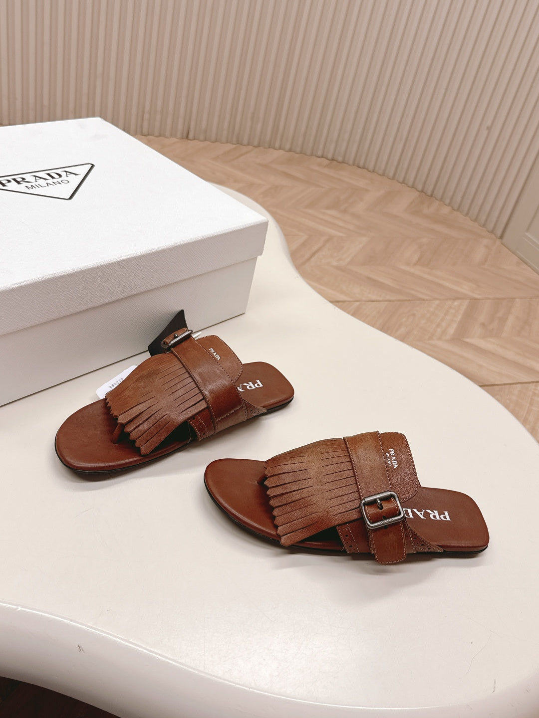 PRA 26S Thong Sandals Brown Calfskin 600598