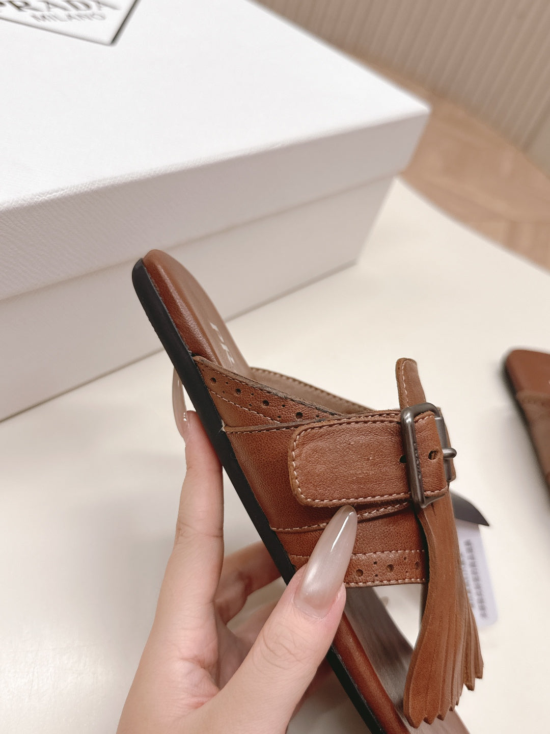 PRA 26S Thong Sandals Brown Calfskin 600598