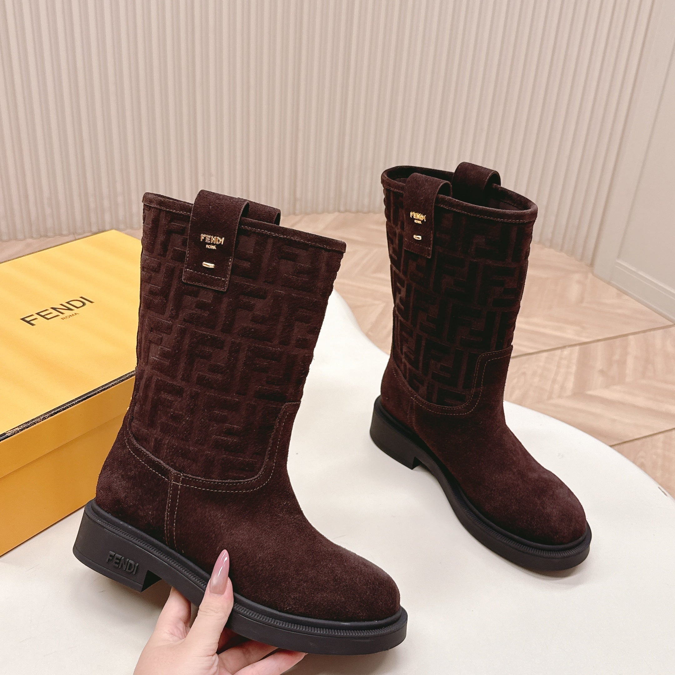 Fendi 25 short boots deep chocolate brown suede 500933