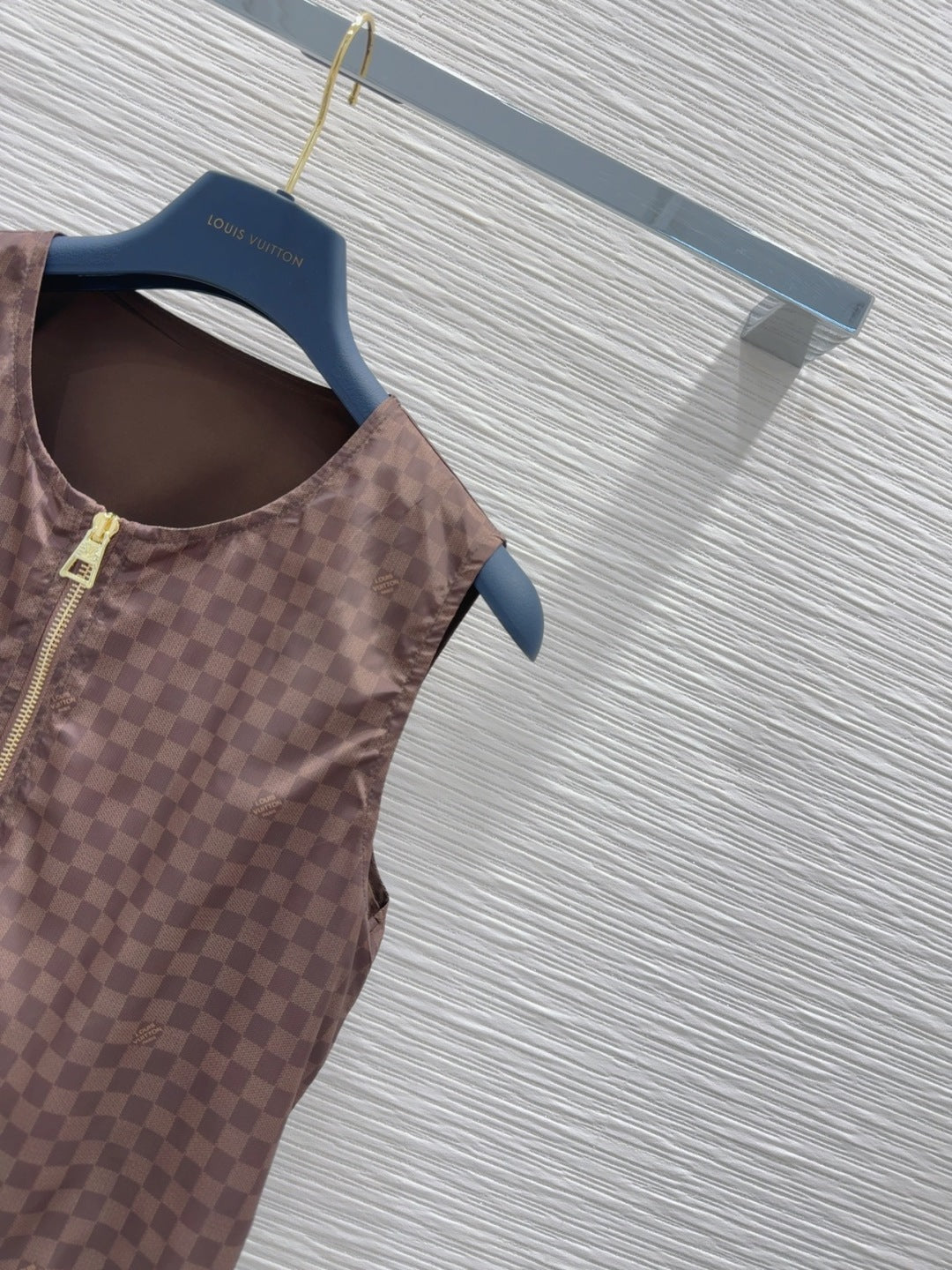 LV 25 Elegant Vest Dress Brown Polyester