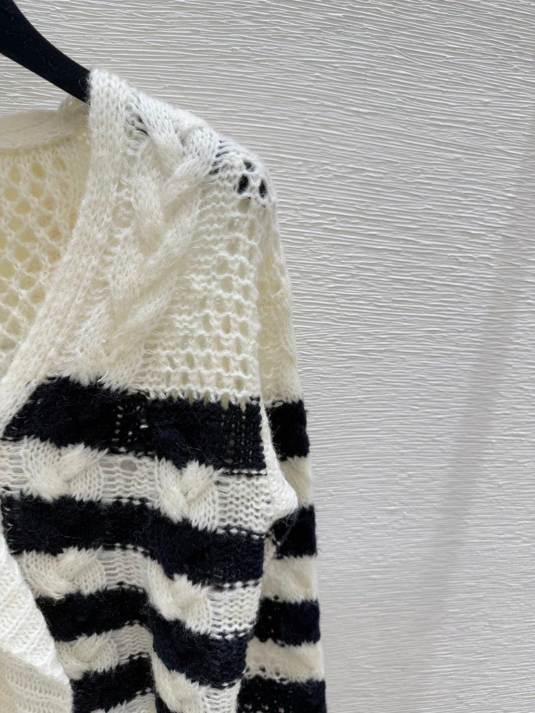CD 25 Striped Long sleeve Sweater 286356