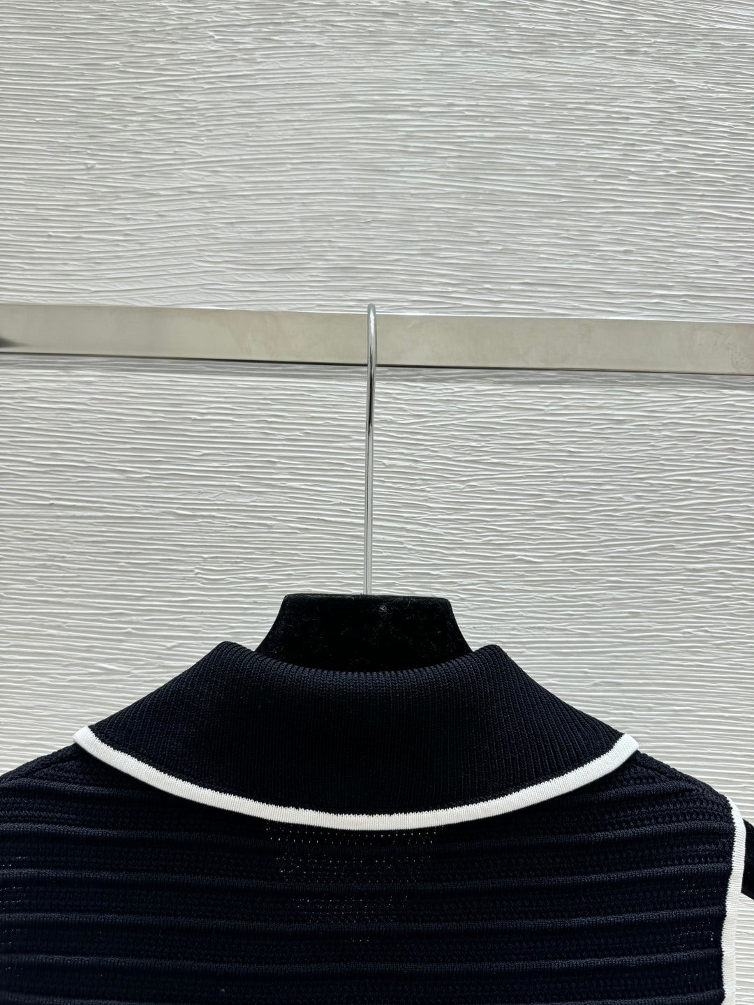 Chanel 2026 Collar Knitted Vest Cardigan Black Cotton Silk 170688