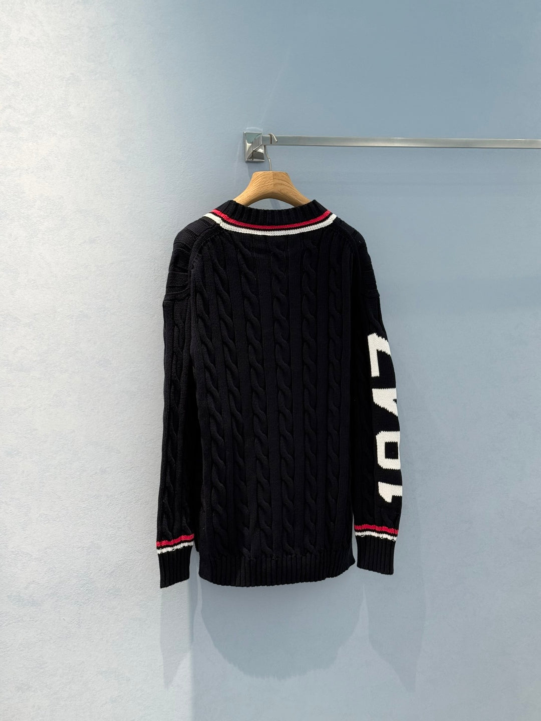 CD 25 Cardigan Black Red White Cotton