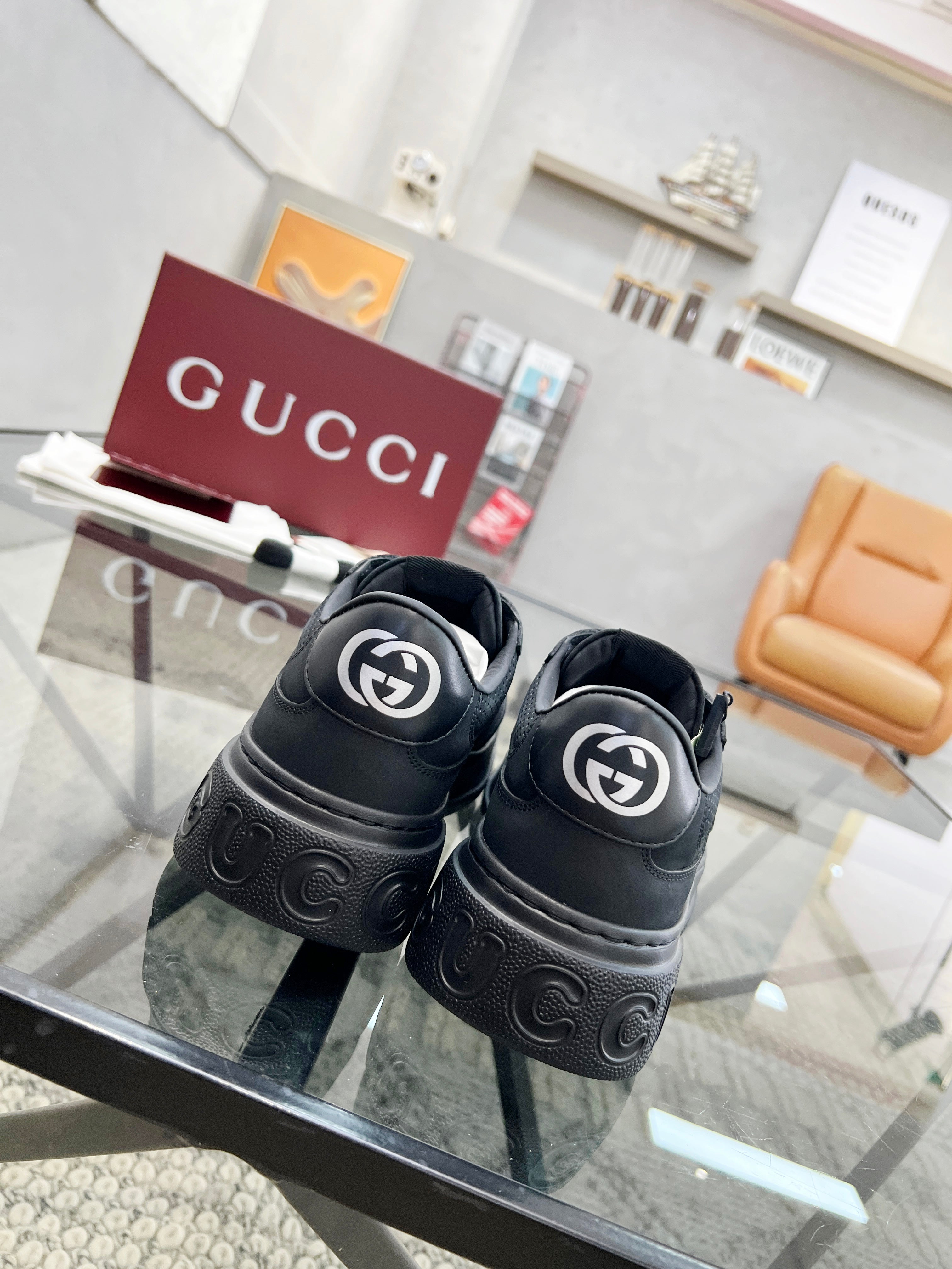 GG Men's Sneaker Black Cowhide 525914