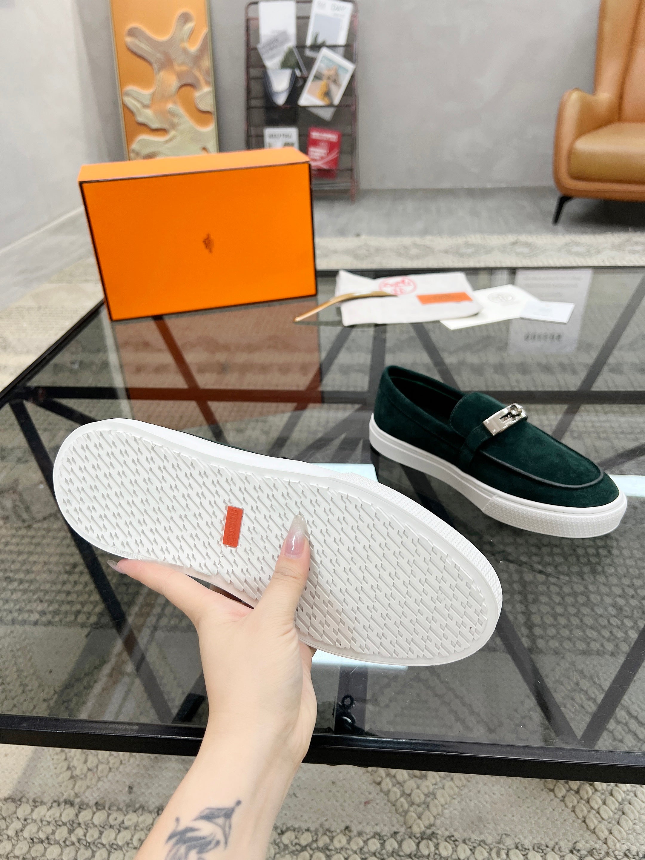 HM Men's Loafers Green Suede 621425