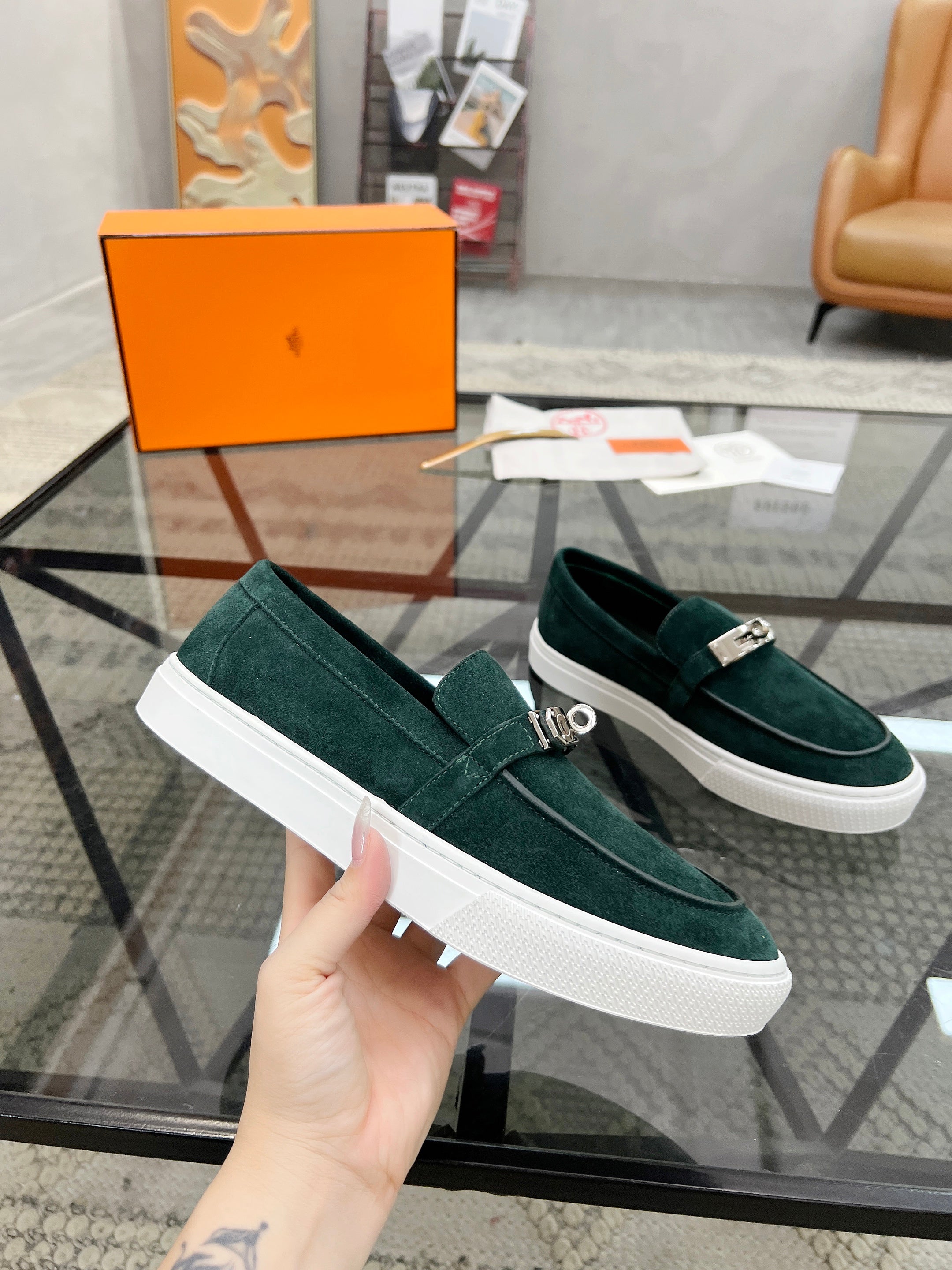 HM Men's Loafers Green Suede 621425