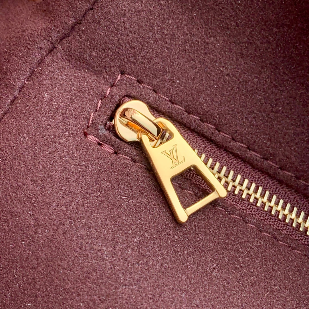 Anytime 34cm Tote Bag Beige Gold Empreinte leather 251566