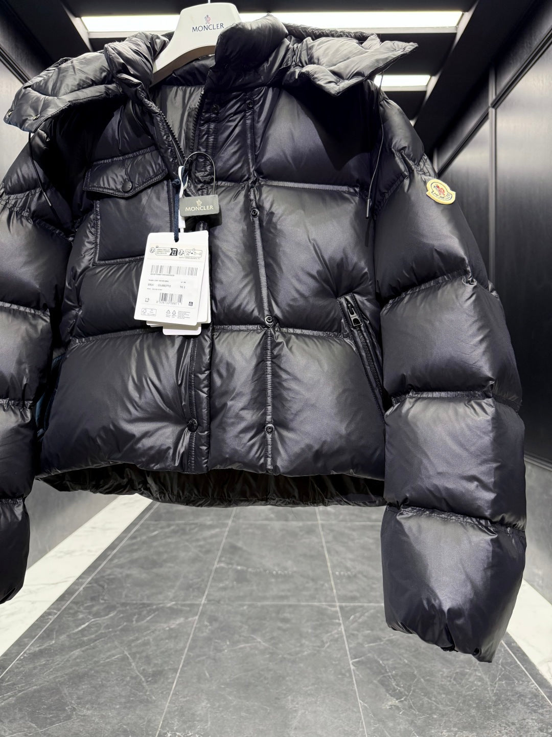 MC 2025 Short Down Jacket Black Polyester