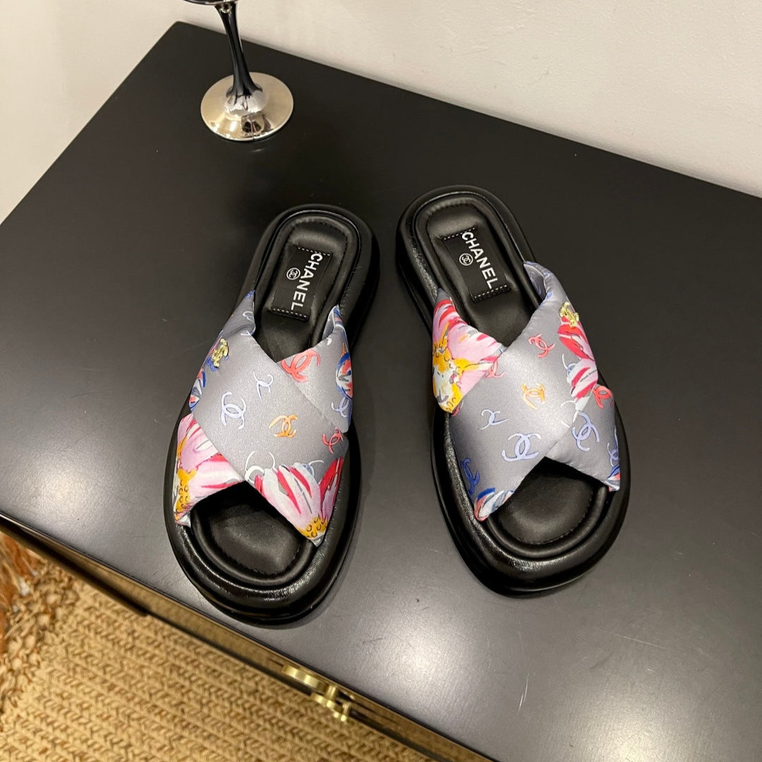 CC 25 Platform Slide Grey Cloth Sheepskin 334739