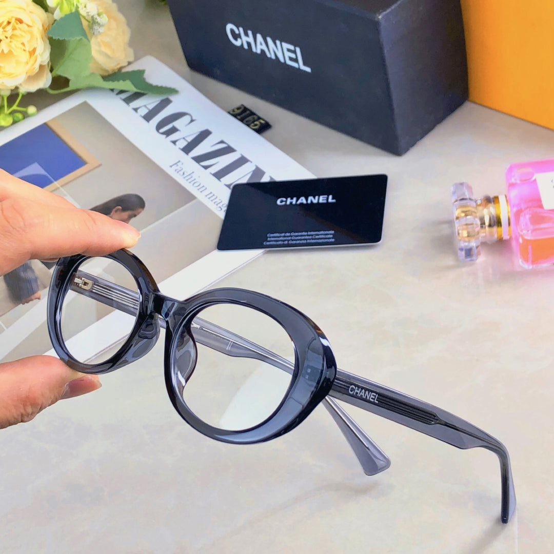 Chanel Sunglasses 560782