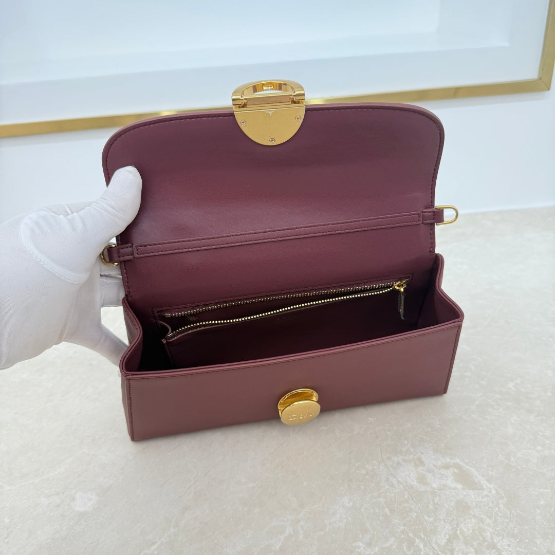 Dior 2026 Medaillon Clutch Multicolors Calfskin 165354