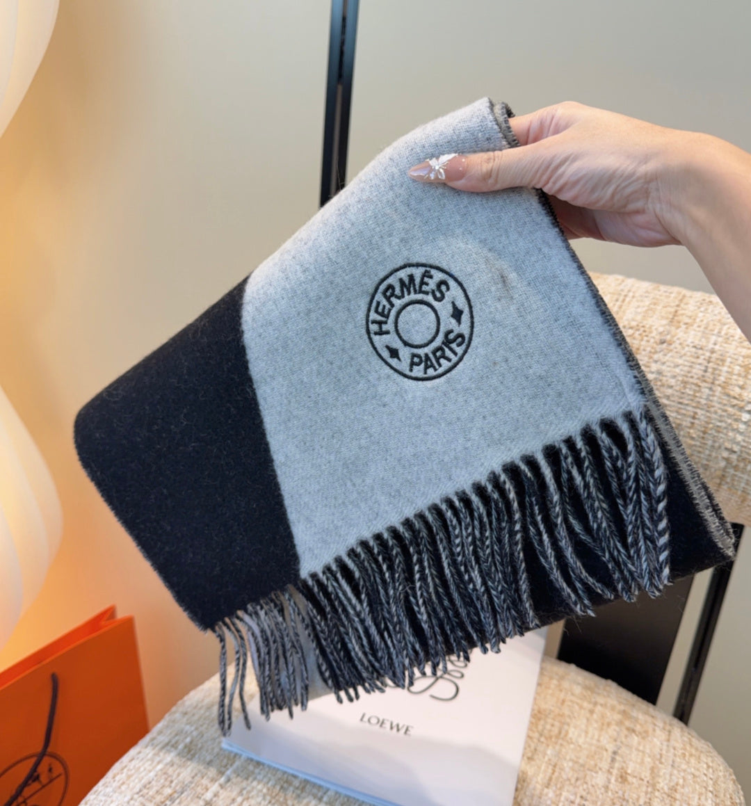 HM Scarf 190 CM Black Gray Wool 969500