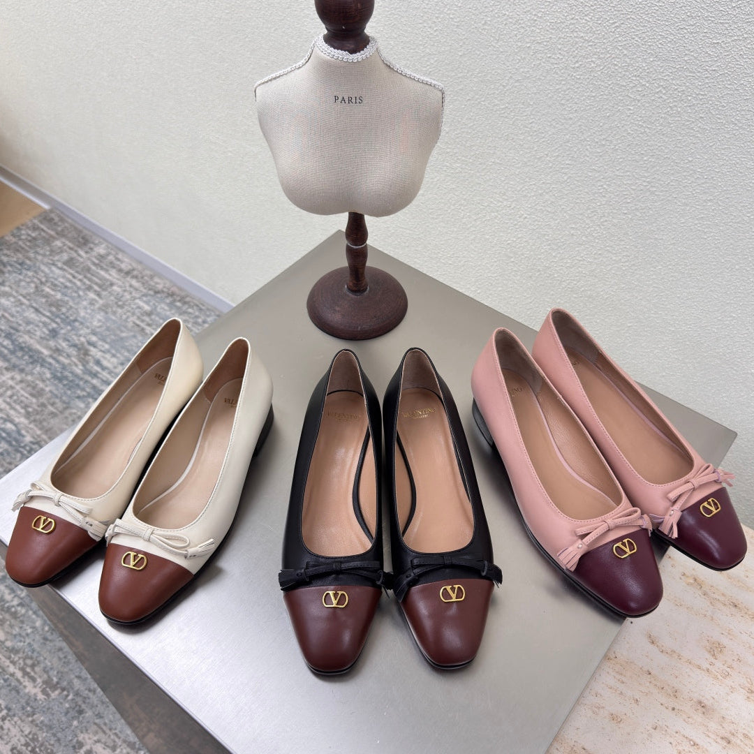 VT 25 Valet Du Roi Ballet Flat Calfskin 343066