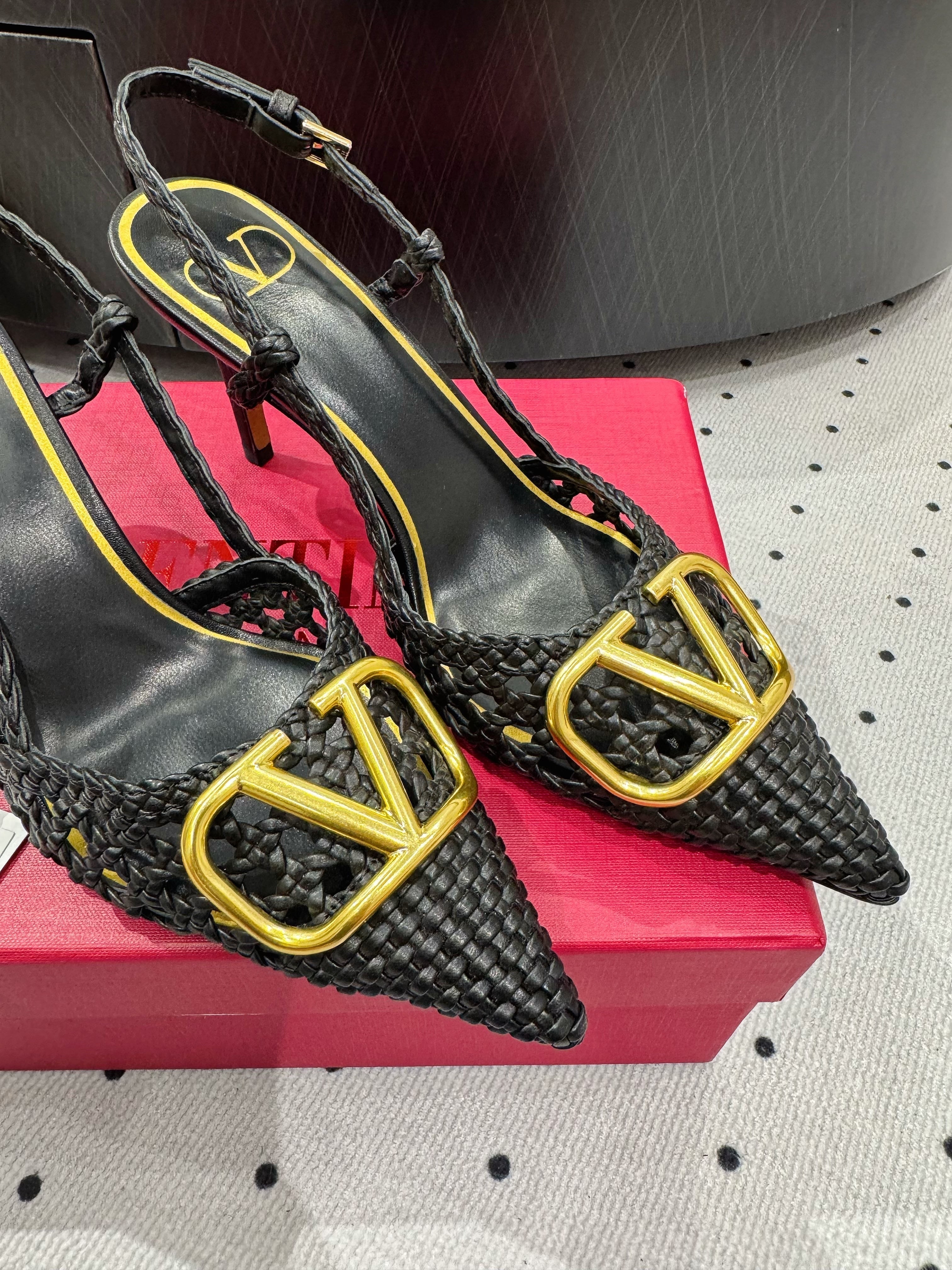 VT 25 Weaving Slingback Black Sheepskin 326699